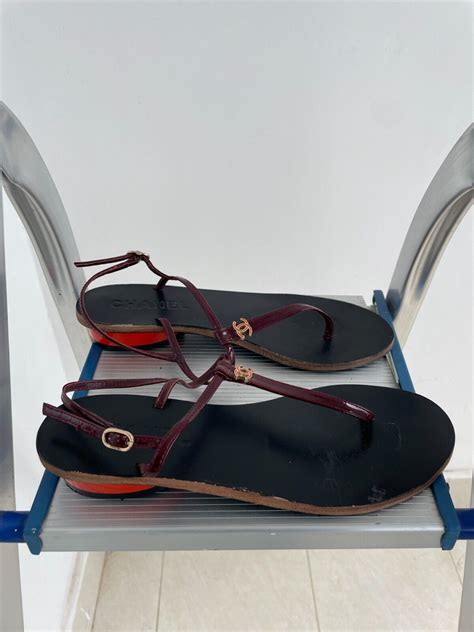 Chanel thong sandals EU 38 burgundy 